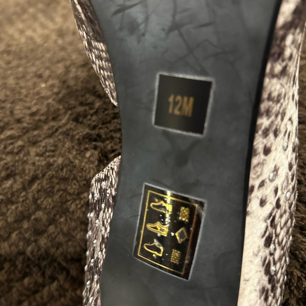 J.Renee Snakeskin Patterned Heels - Picture 4 of 6
